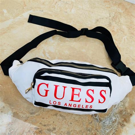 bolsas cangureras guess